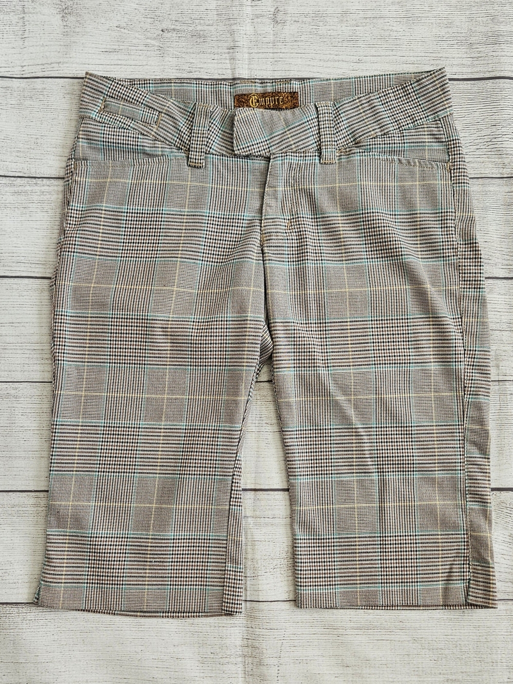 Y2K Empyre Plaid Long Shorts • Women’s Size 5 • Skater Indie Sleaze